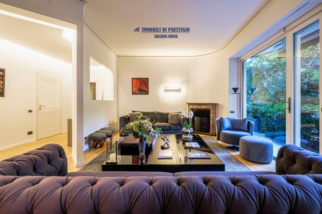 Apartment in Historic Center, Milan, Lombardy 1 - 16508564