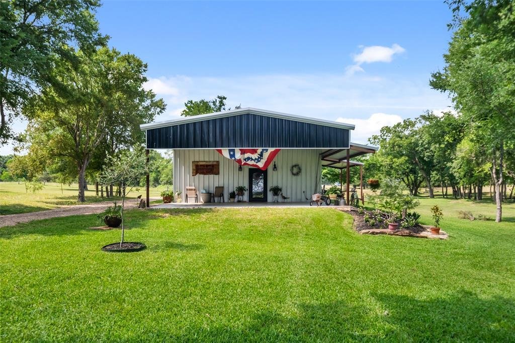 House in Navasota, Texas, United States 1 - 16509015