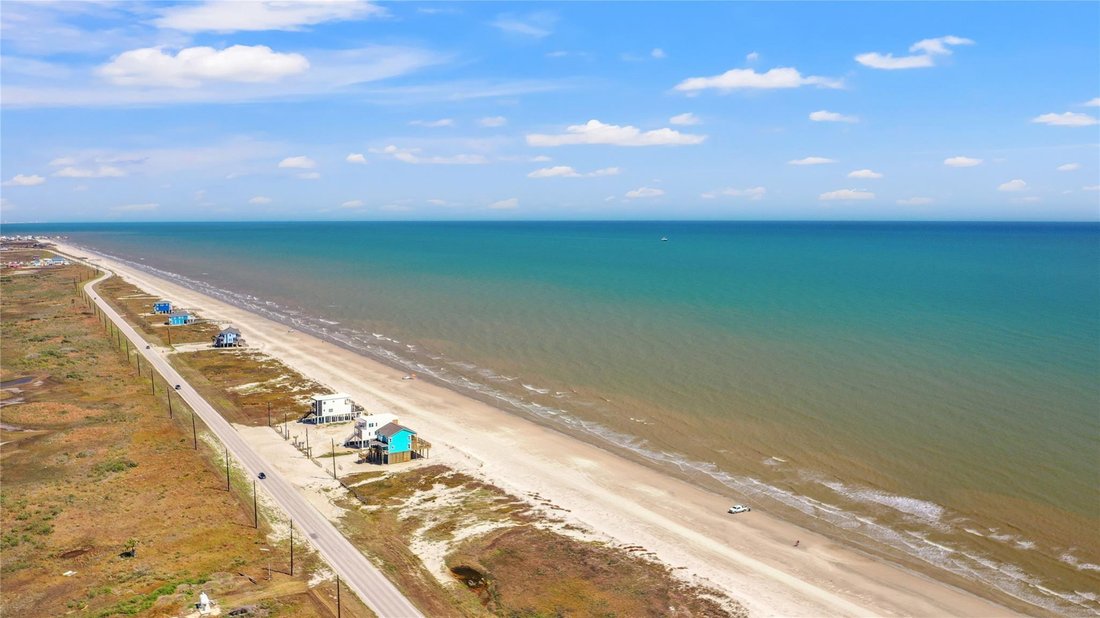 House in Freeport, Texas, United States 5 - 16509444