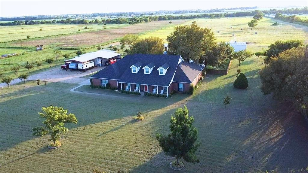 House in Waxahachie, Texas, United States 1 - 16512442