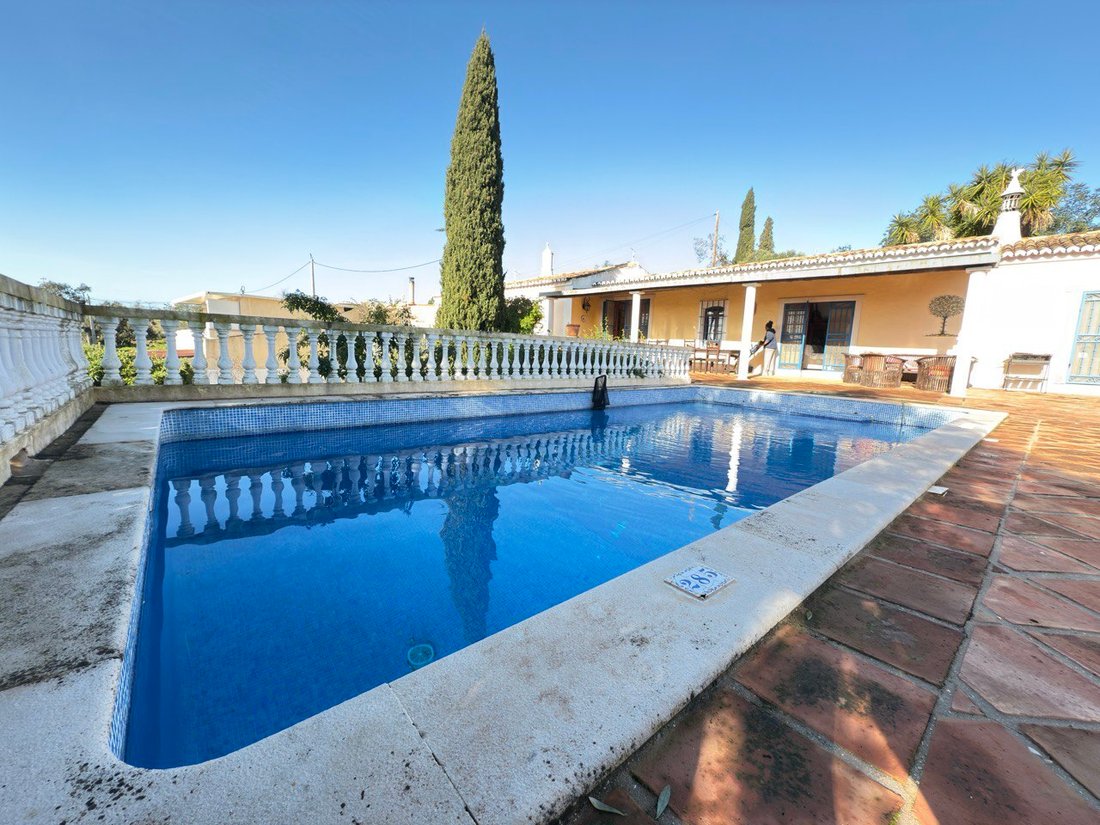 Villa in Loule (Sao Clemente), Algarve, Portugal 2 - 16530020