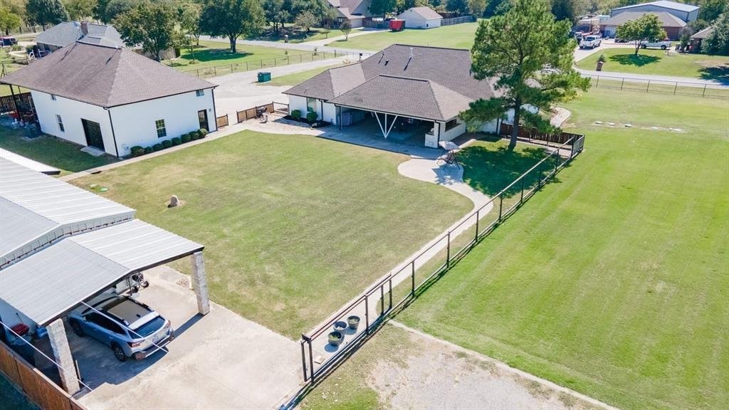 Cross Roads, Texas, United States 2 - 16516150