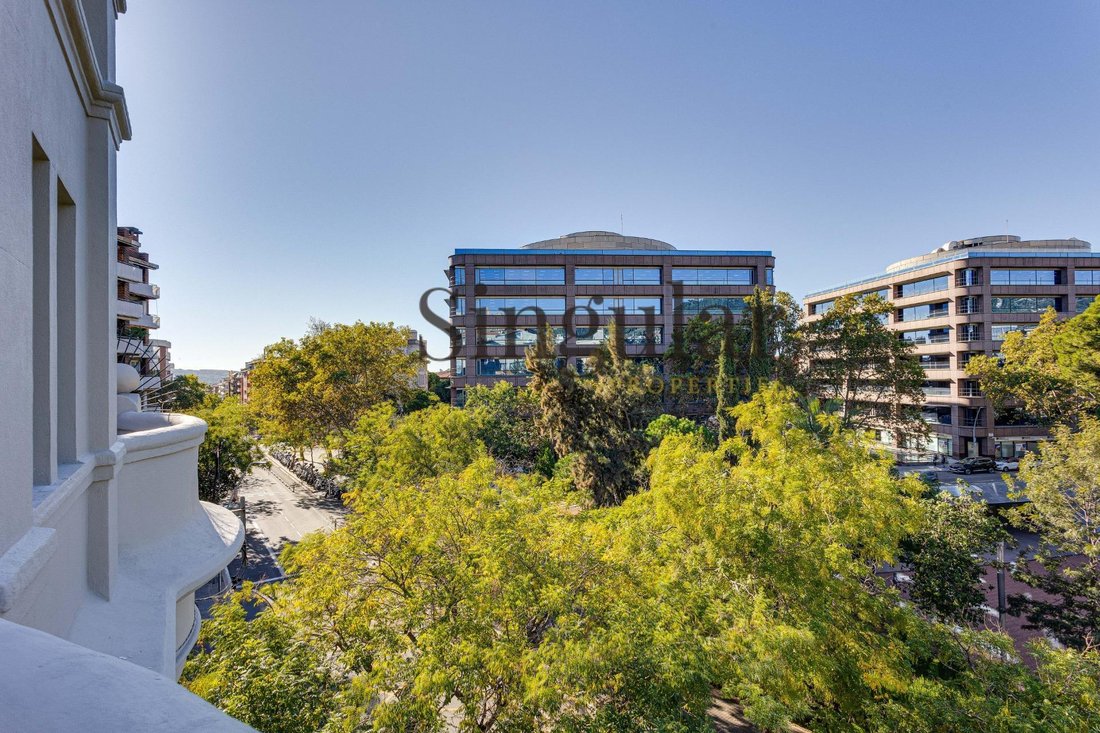 Penthouse in Sarrià-Sant Gervasi, Barcelona, Spain 1 - 16529136