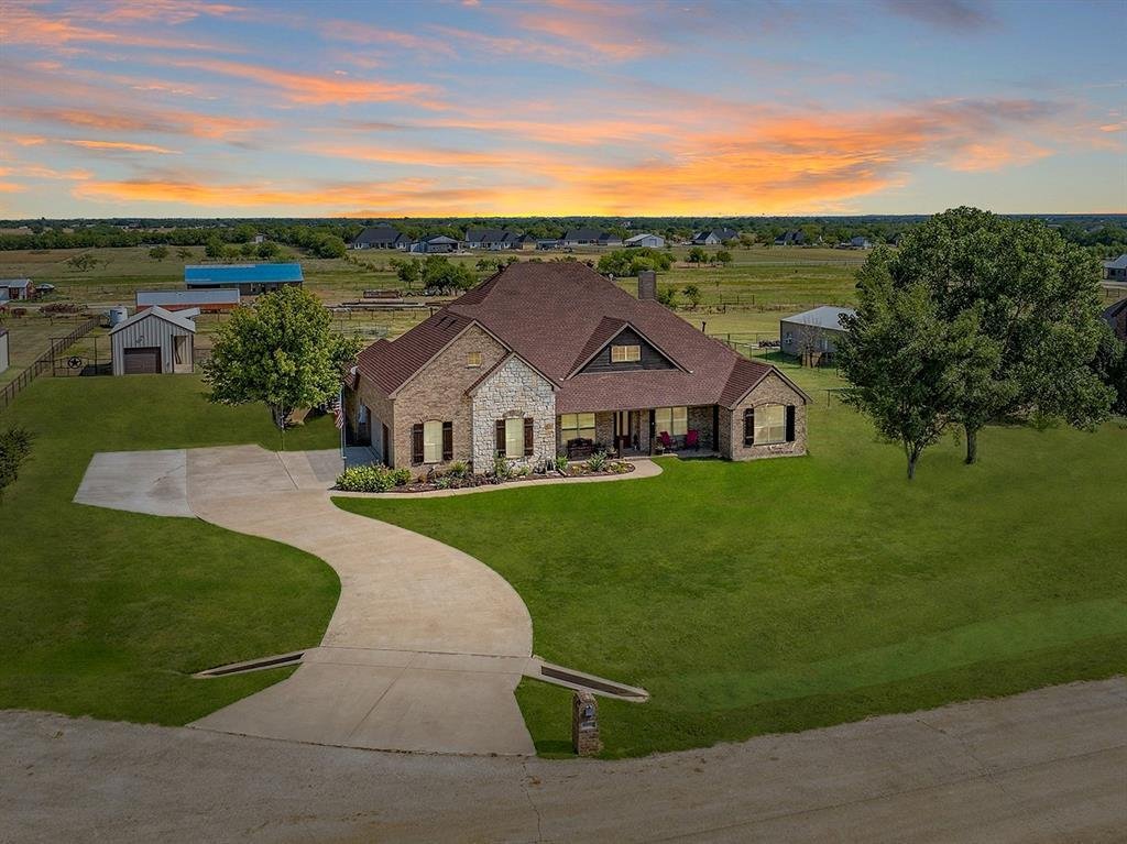 House in Krum, Texas, United States 3 - 16529669