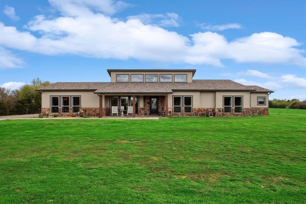 House in Tioga, Texas, United States 1 - 16516820