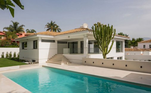 Villa in Guadalmina Alta, San Pedro de Alcantara, Spain 1