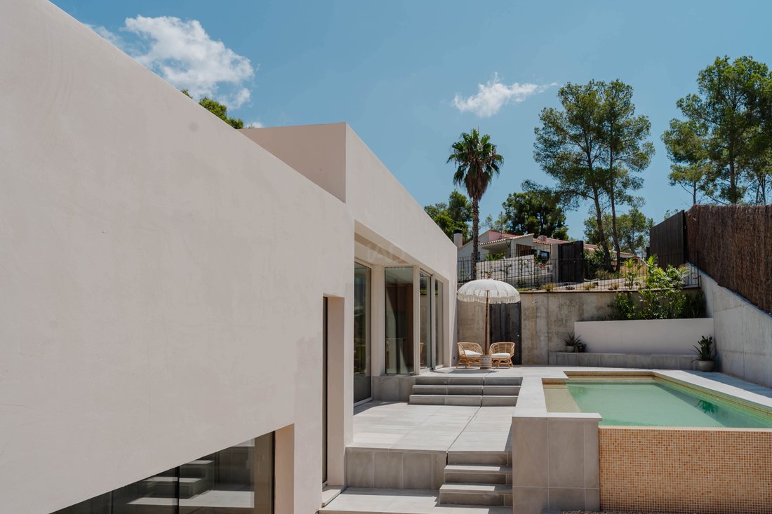 Villa in Sant Pere de Ribes, Catalonia, Spain 4 - 15851466