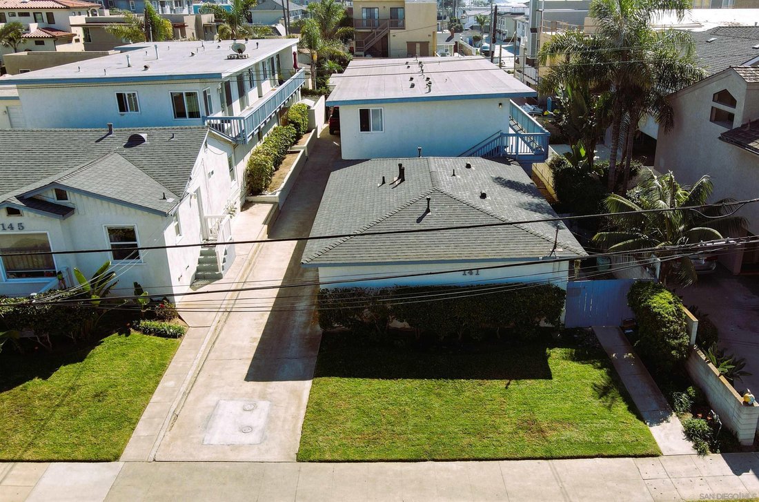 Carlsbad, California, United States 1 - 16522498