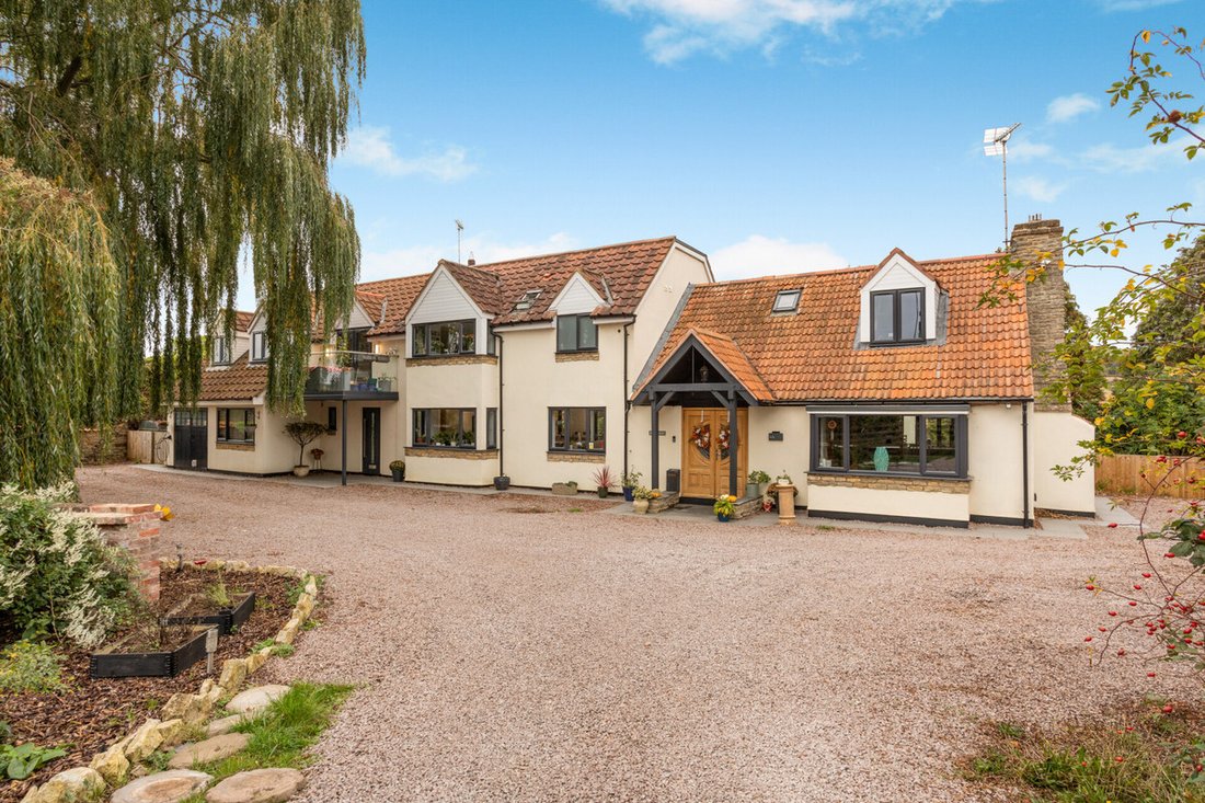 House in Great Doddington, England 3 - 16529349