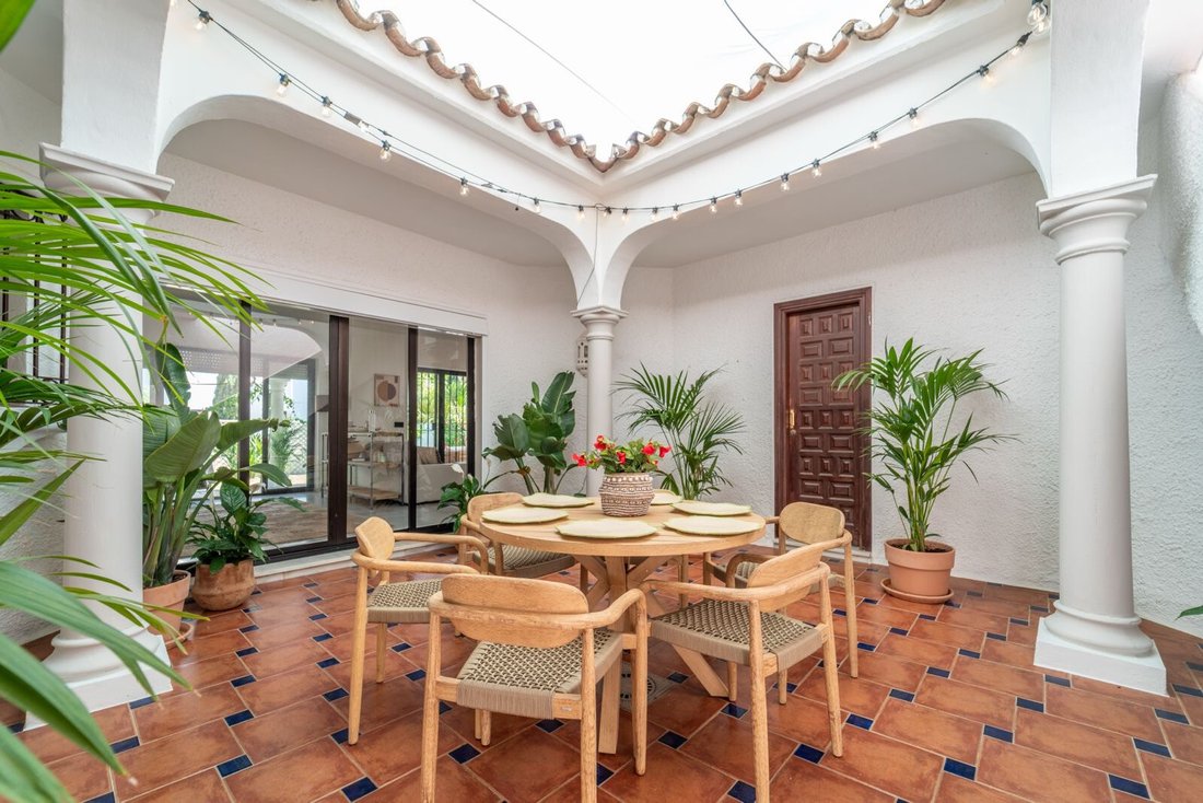 Villa in Estepona, Andalusia, Spain 3 - 16528953