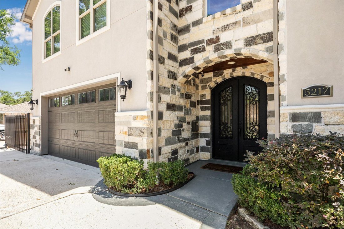 House in Houston, Texas, United States 3 - 16529703