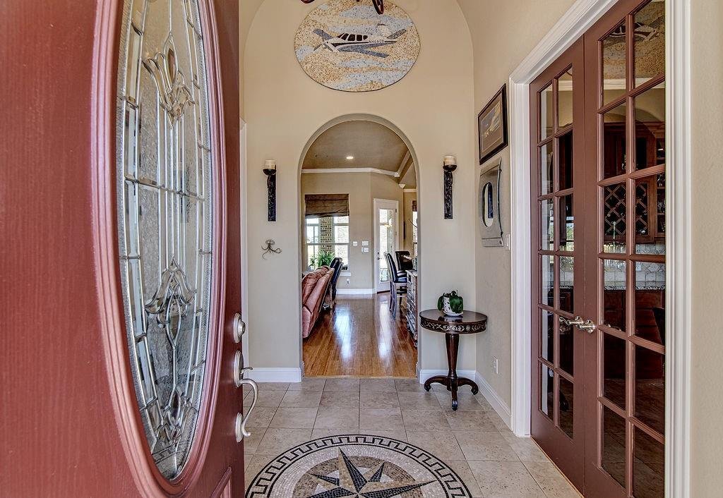 House in Cresson, Texas, United States 5 - 16516894