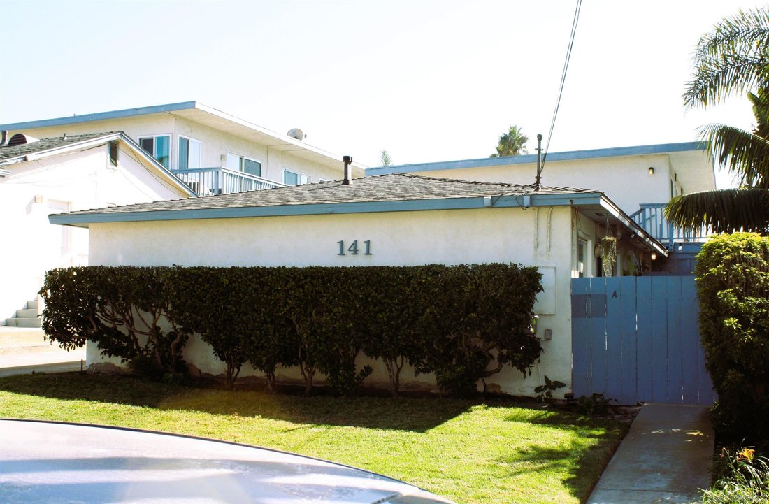 Carlsbad, California, United States 3 - 16522498