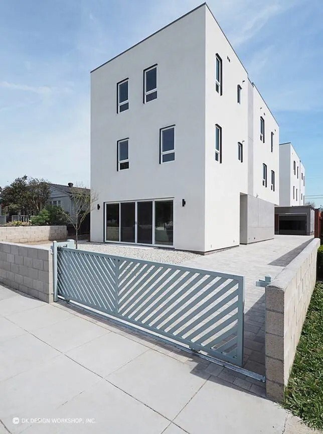 Los Angeles, California, United States 1 - 16528224