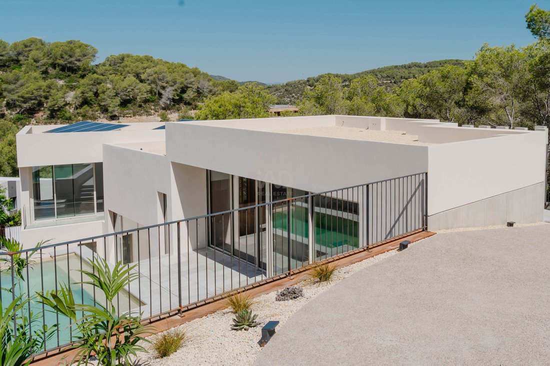 Villa in Sant Pere de Ribes, Catalonia, Spain 1 - 15851466
