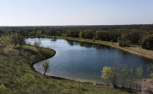 Casa a Axtell, Texas, Stati Uniti 1