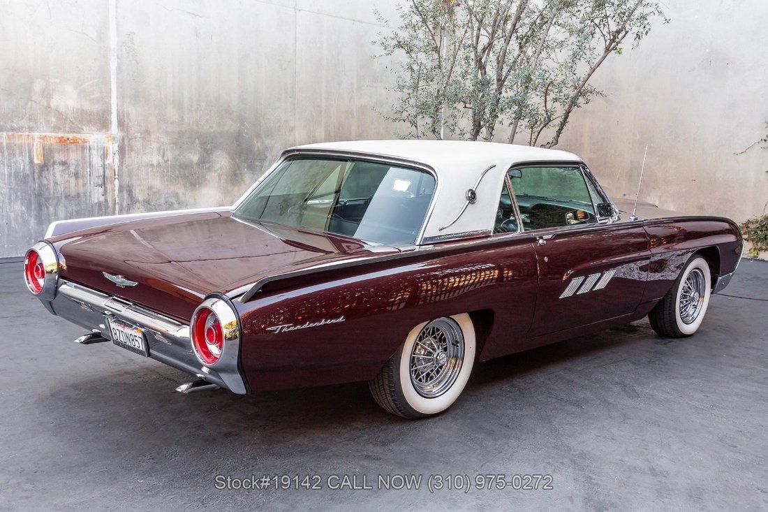 Ford Thunderbird in Los Angeles, CA 5 - 16529383