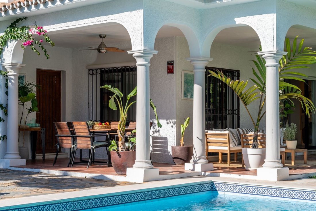 Villa in Estepona, Andalusia, Spain 4 - 16528953