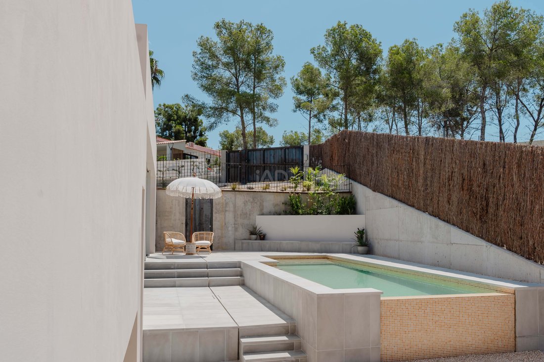 Villa in Sant Pere de Ribes, Catalonia, Spain 2 - 15851466
