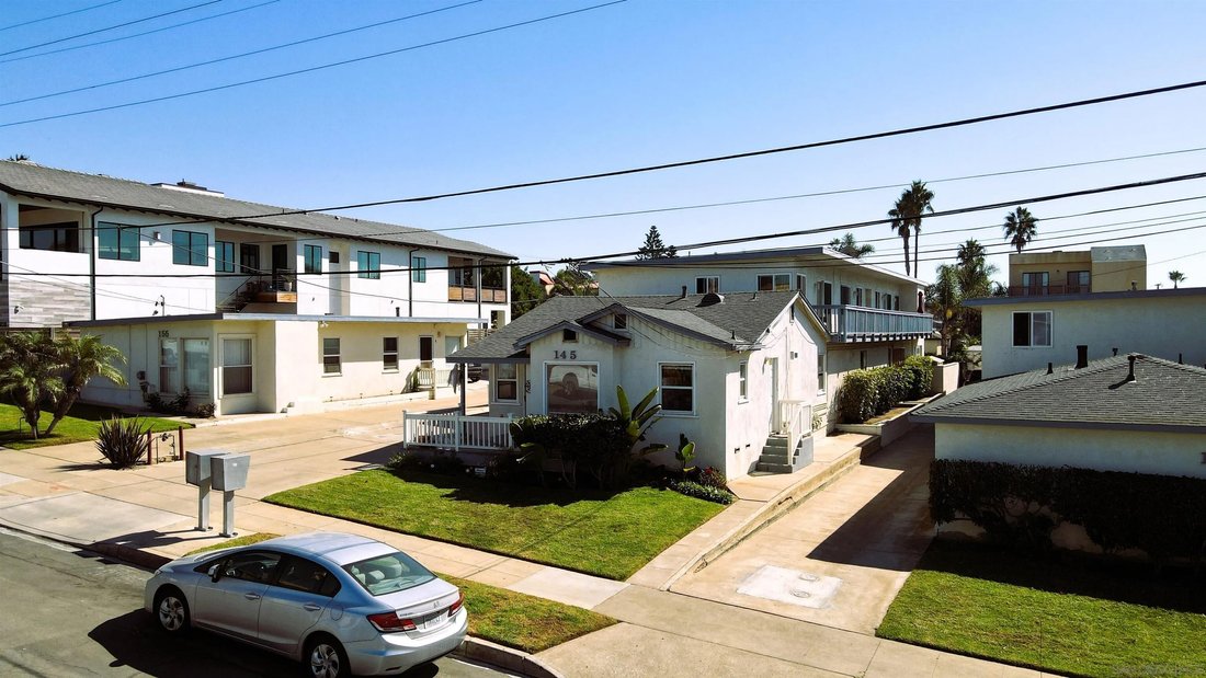 Carlsbad, California, United States 2 - 16522771