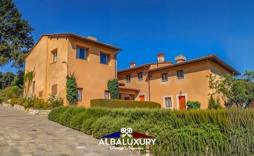Tuscany| Historic Tuscan Castle With Land For Sale Near Florence