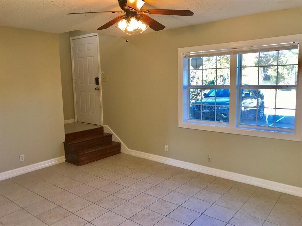 Flower Mound, Texas, United States 2 - 16516109
