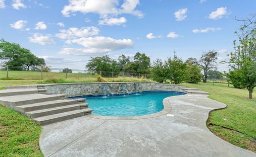House in Weatherford, Texas, United States 1