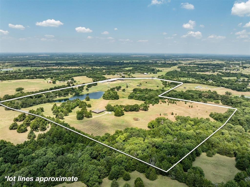 House in Farmersville, Texas, United States 1 - 16515952