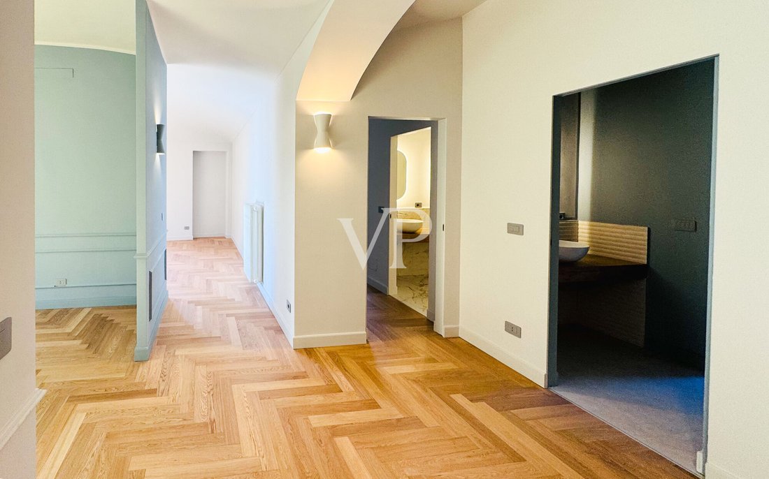 Apartment in Great Mother of God, Turin, Italy 2 - 16529843