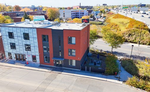 Montréal, Quebec, Canada 1