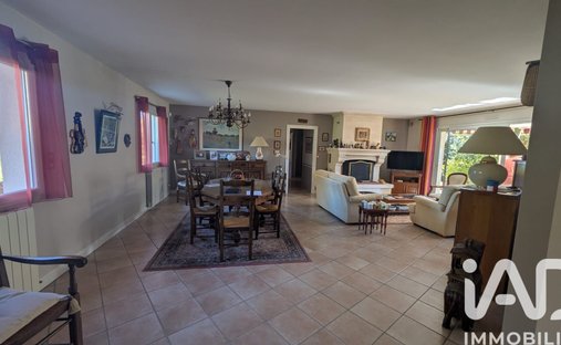 Léognan Xviiith Century Castle Annex Park Swimming Pool Tennis