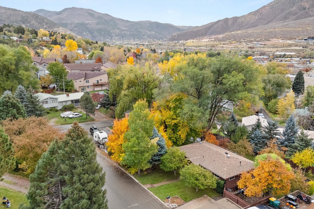 House in Glenwood Springs, Colorado, United States 3 - 16528782