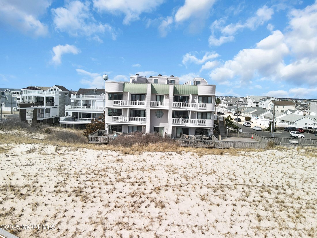 Condo in Lavallette, New Jersey, United States 2 - 16529365