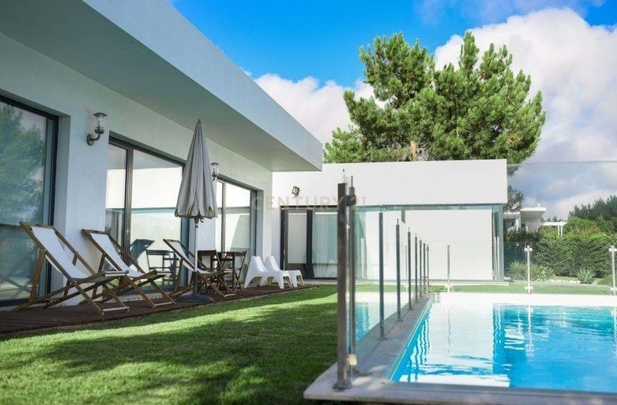 Villa in Foz do Arelho, Leiria District, Portugal 2 - 12689478