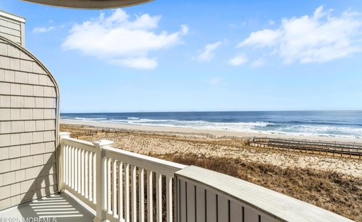Condo in Lavallette, New Jersey, United States 1