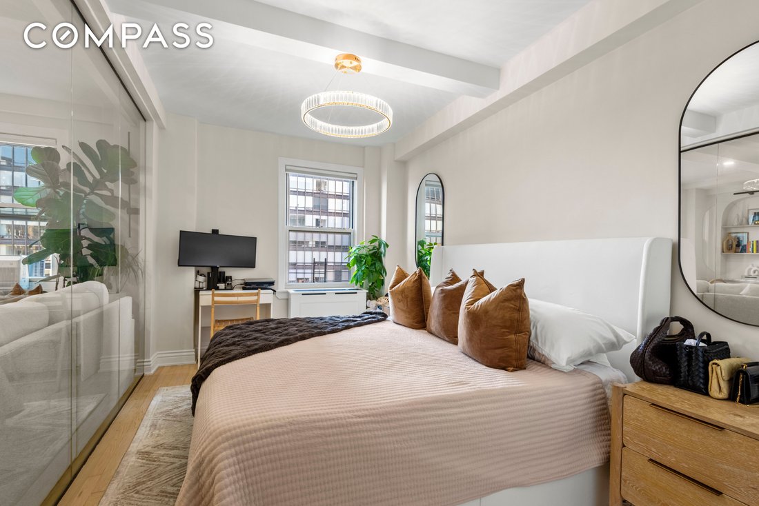 Co Op in New York, New York, United States 5 - 16517337