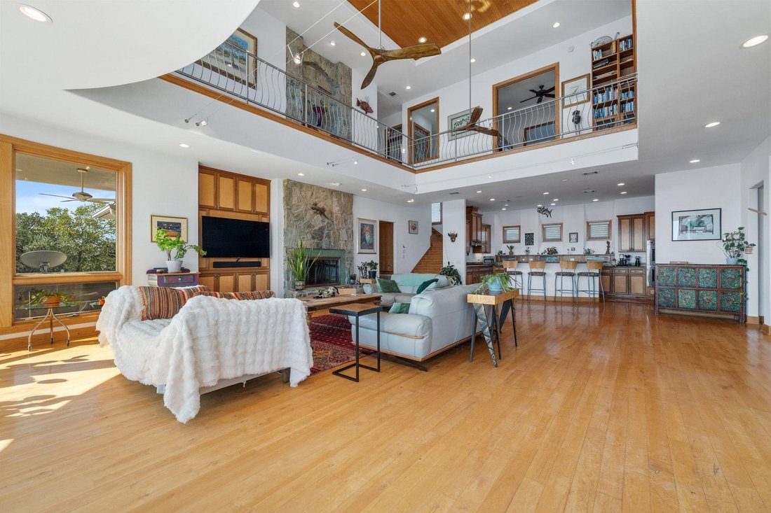 House in Spicewood, Texas, United States 5 - 16530259