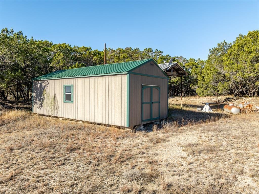 House in Evant, Texas, United States 4 - 16516130