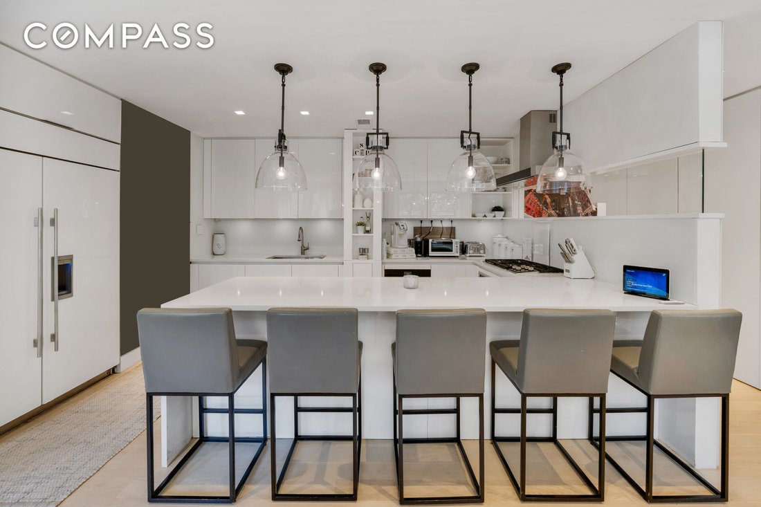 Co Op in New York, New York, United States 3 - 16518385