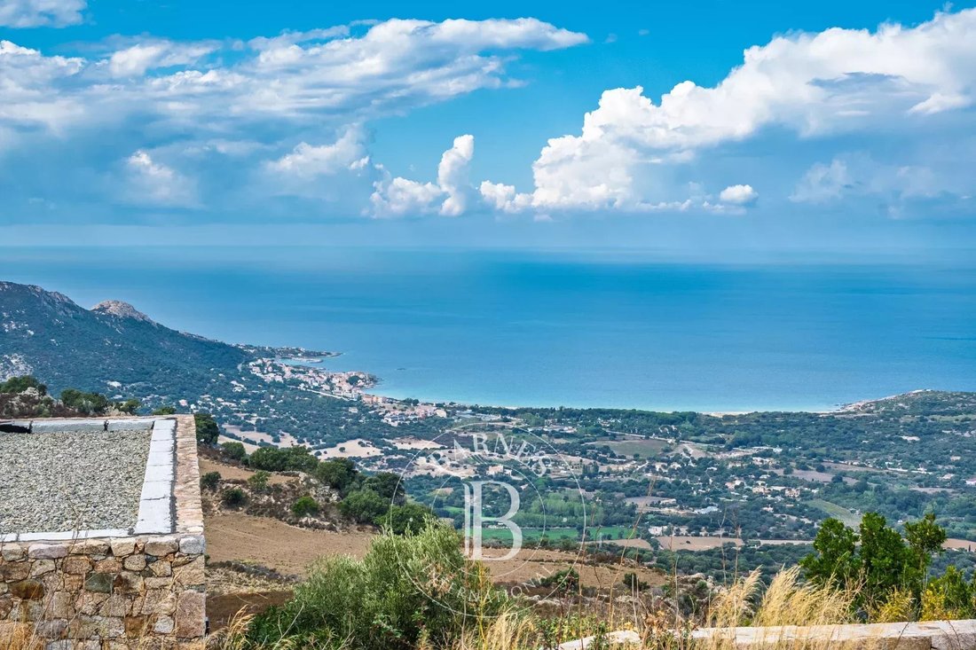 Villa in L'Île-Rousse, Corsica, France 2 - 16529118
