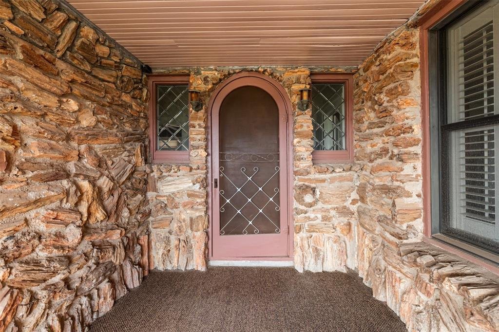House in Glen Rose, Texas, United States 5 - 16516968