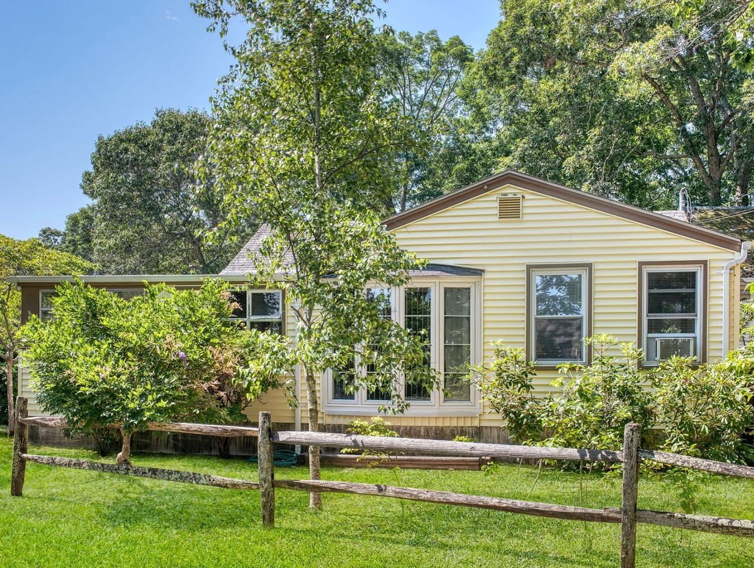 Sag Harbor, New York, United States 1 - 16529606