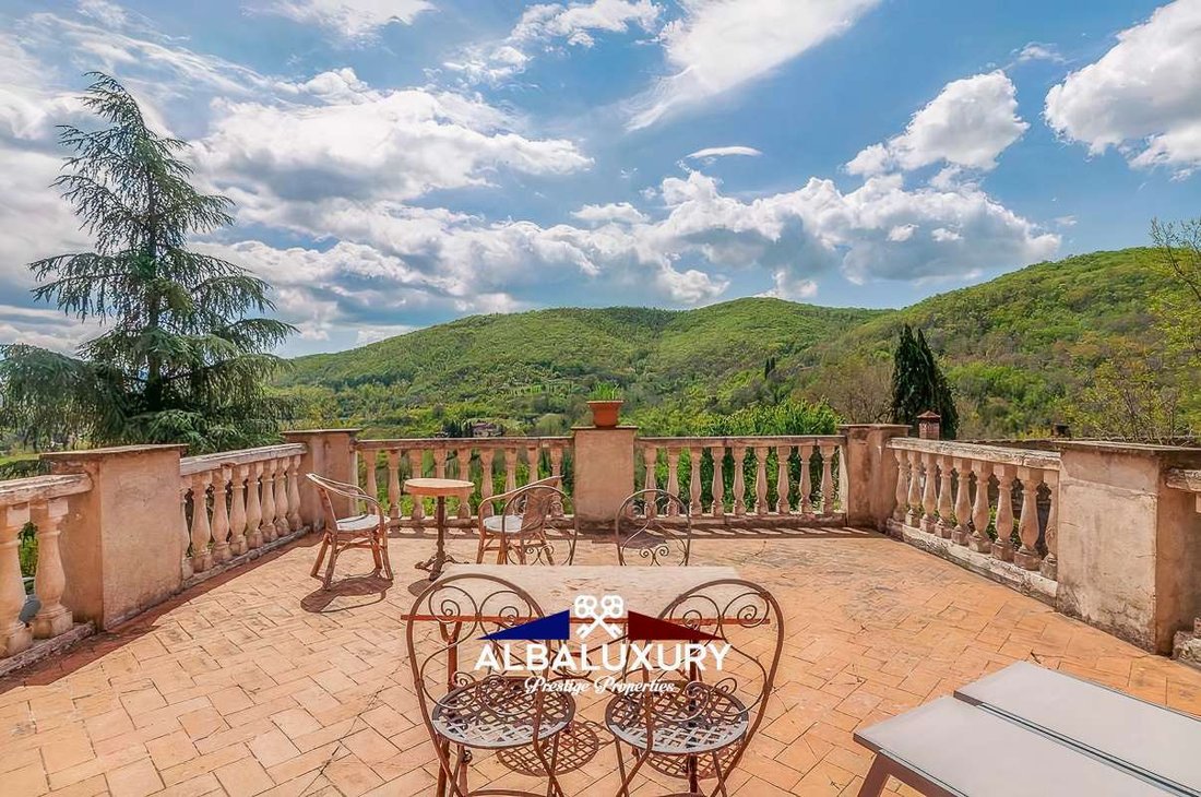 Villa in Center, Greve in Chianti, Tuscany 2 - 15347213