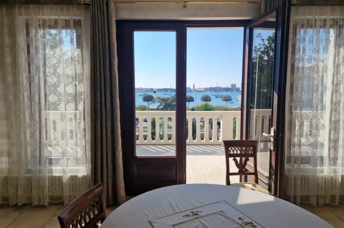 Villa in Umag, Istria County, Croatia 2 - 16529815