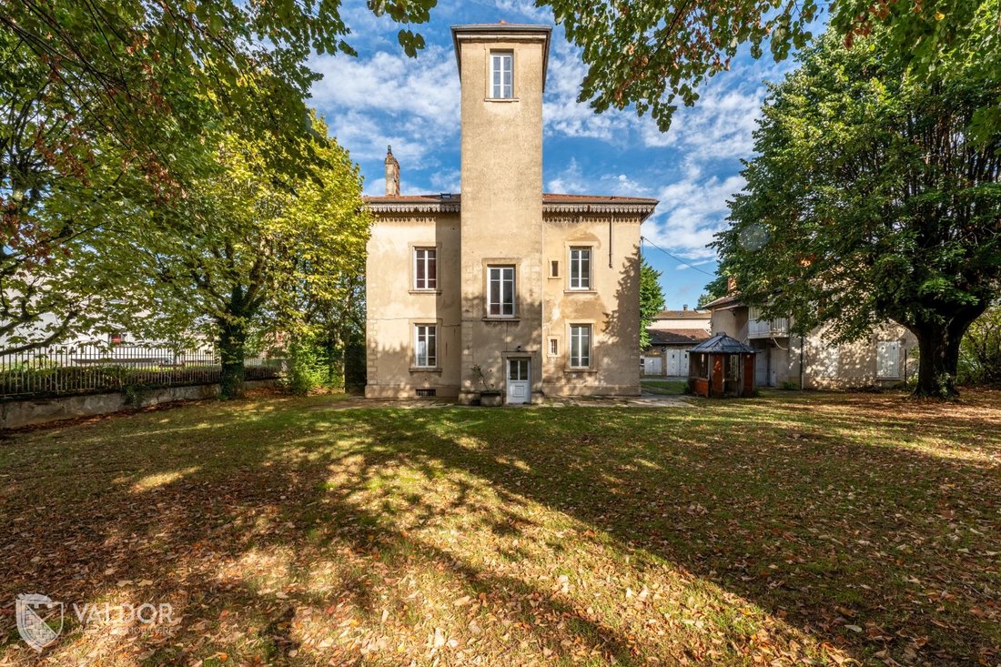 House in Sathonay-Camp, Auvergne-Rhône-Alpes, France 3 - 16528939