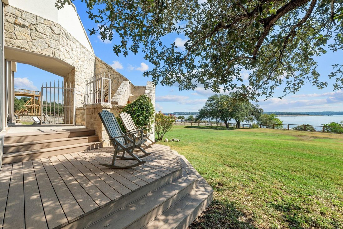 House in Spicewood, Texas, United States 3 - 16530259