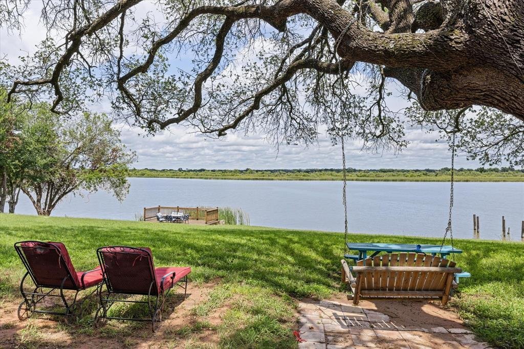 House in Granbury, Texas, United States 5 - 16517010