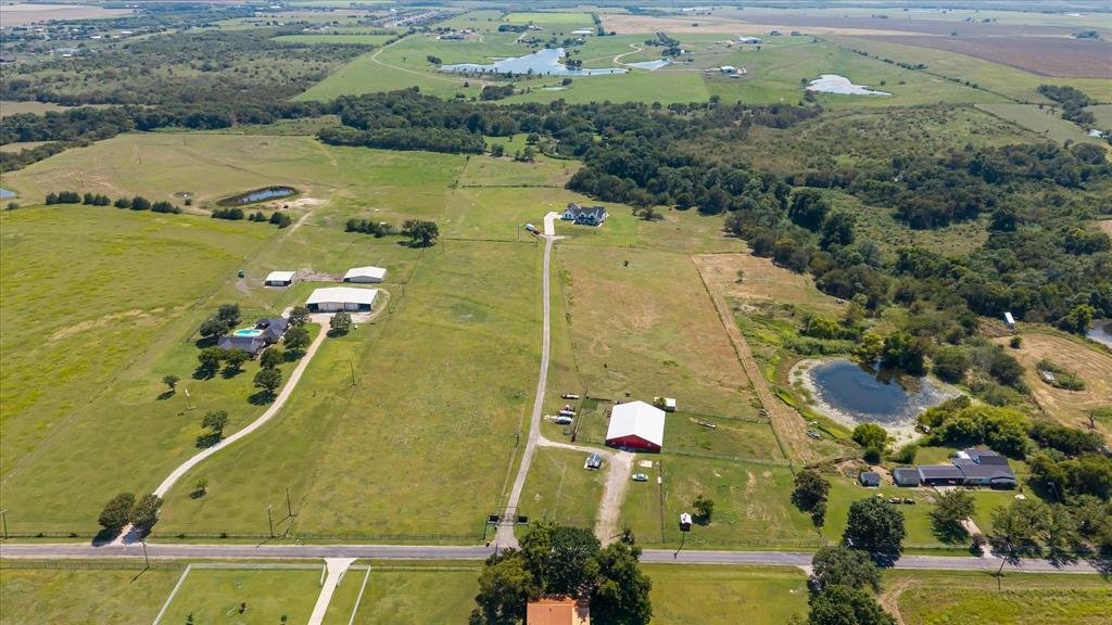 House in Waxahachie, Texas, United States 3 - 16516584