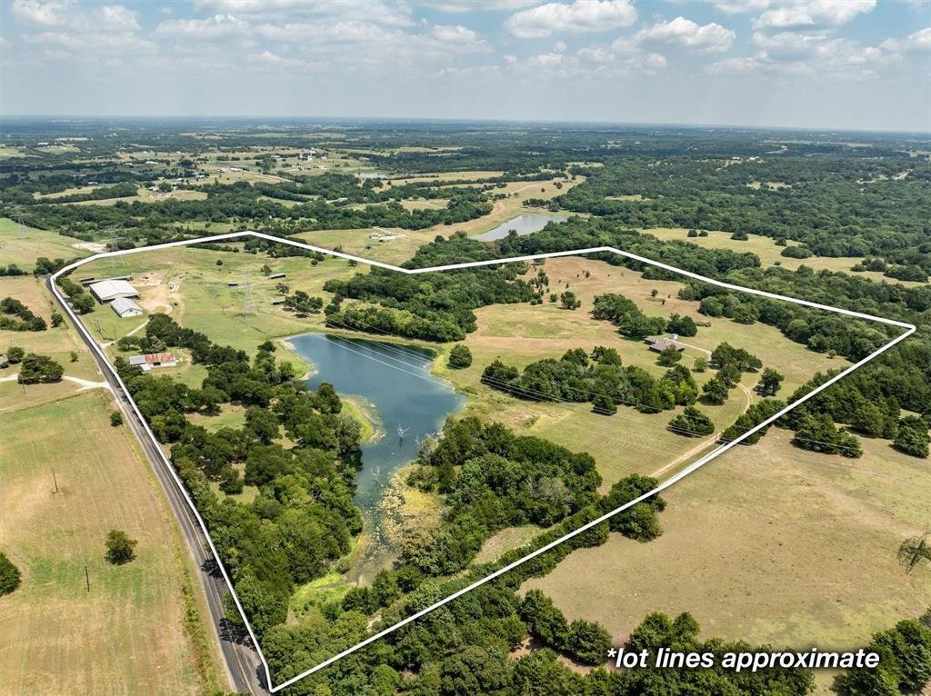 House in Farmersville, Texas, United States 2 - 16515952