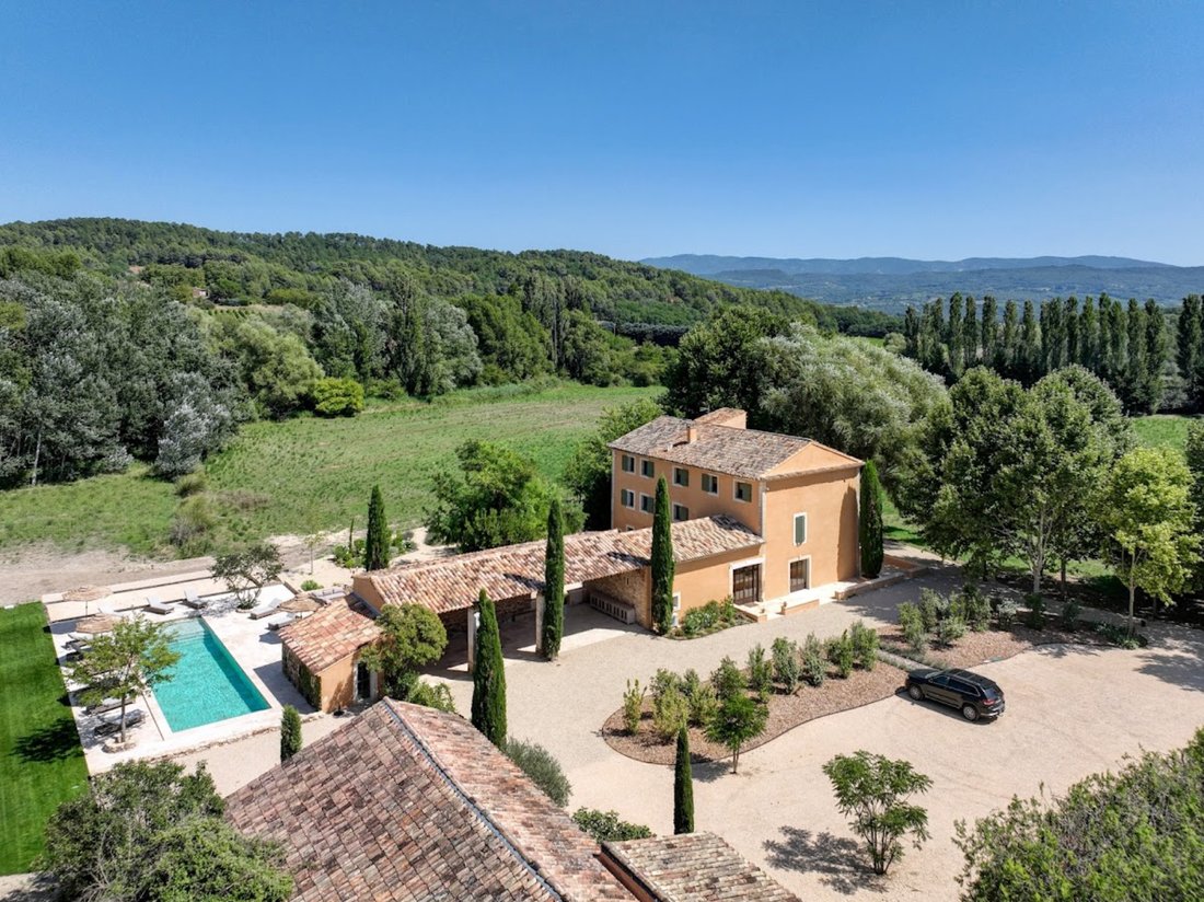 House in Roussillon, Provence-Alpes-Côte d'Azur, France 2 - 16529505